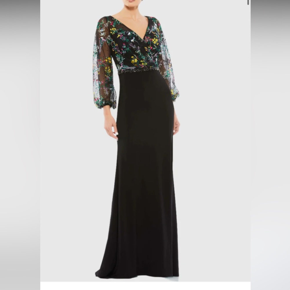 Mac Duggal Black Floral Embroidered Gown. 79379